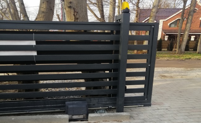 Монтаж системы контроля доступа на территорию жилого комплекса